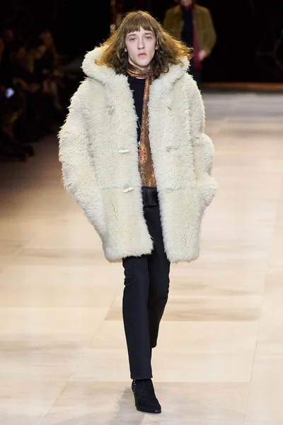 Look 55